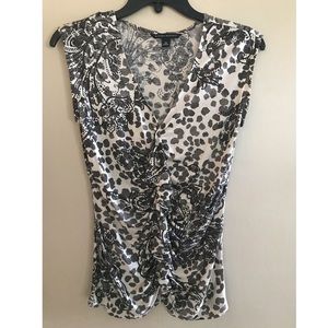 Banana Republic Ruffled Front Top   XS